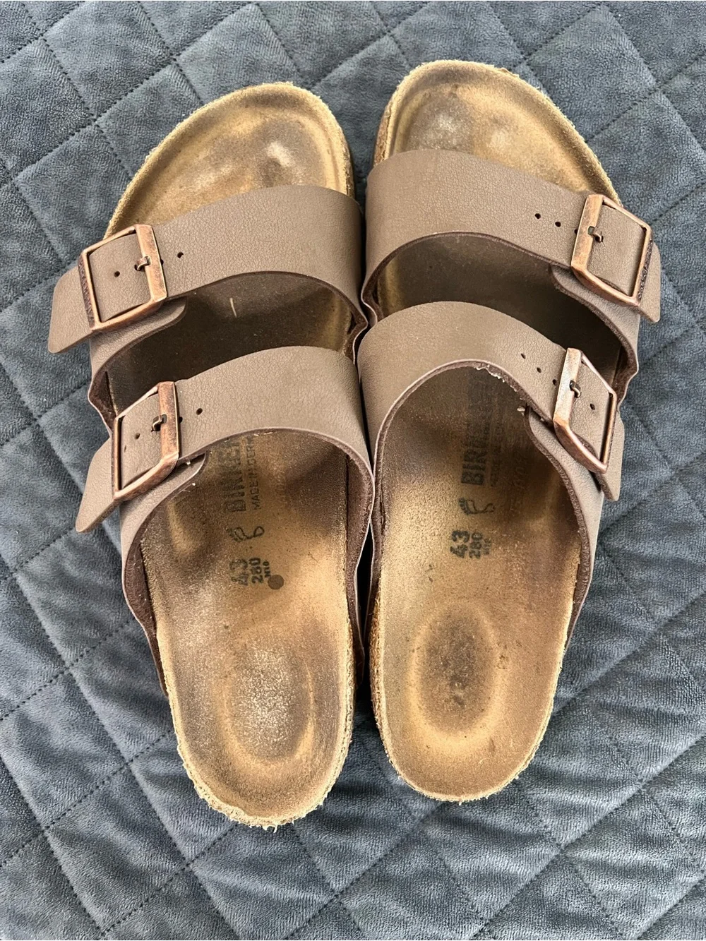 Birkenstock Arizona Sandals Men’s Size 10 10.5 43 Brown Leather slides